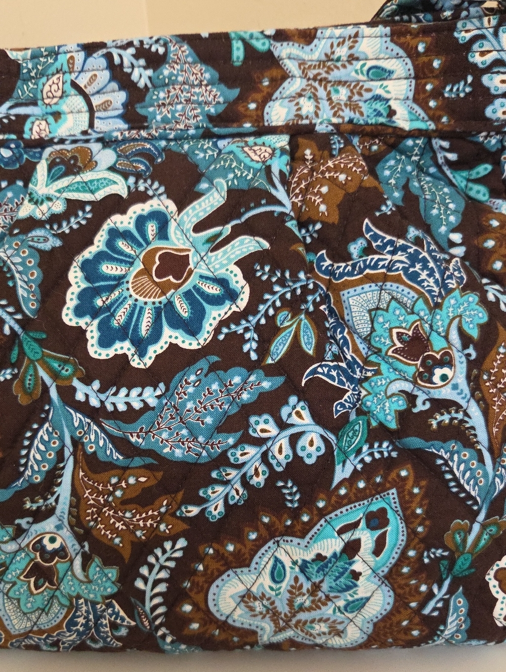 Vera Bradley Retired Blue Paisley Quilted Shoulder Bag - Picture 3 of 14